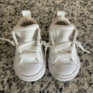 Baby converse. Leather. 3c.